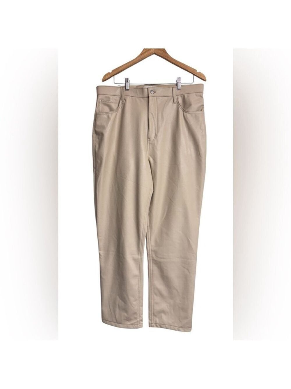 Abercrombie Vegan Leather 90’s Straight Leg Ultra High Rise Size 33 NWT